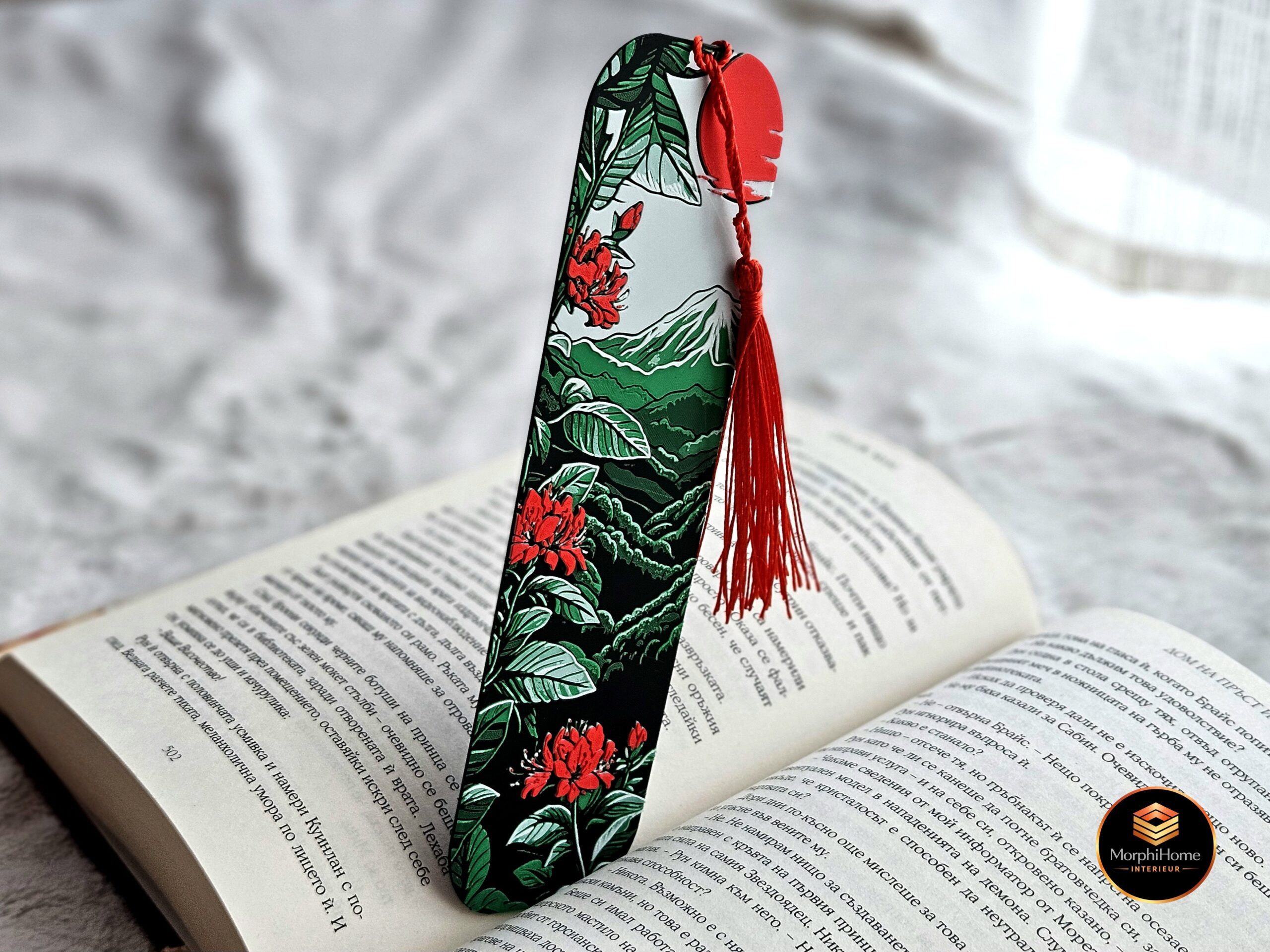 Bloesems van Fuji, boekenlegger van MorphiHome