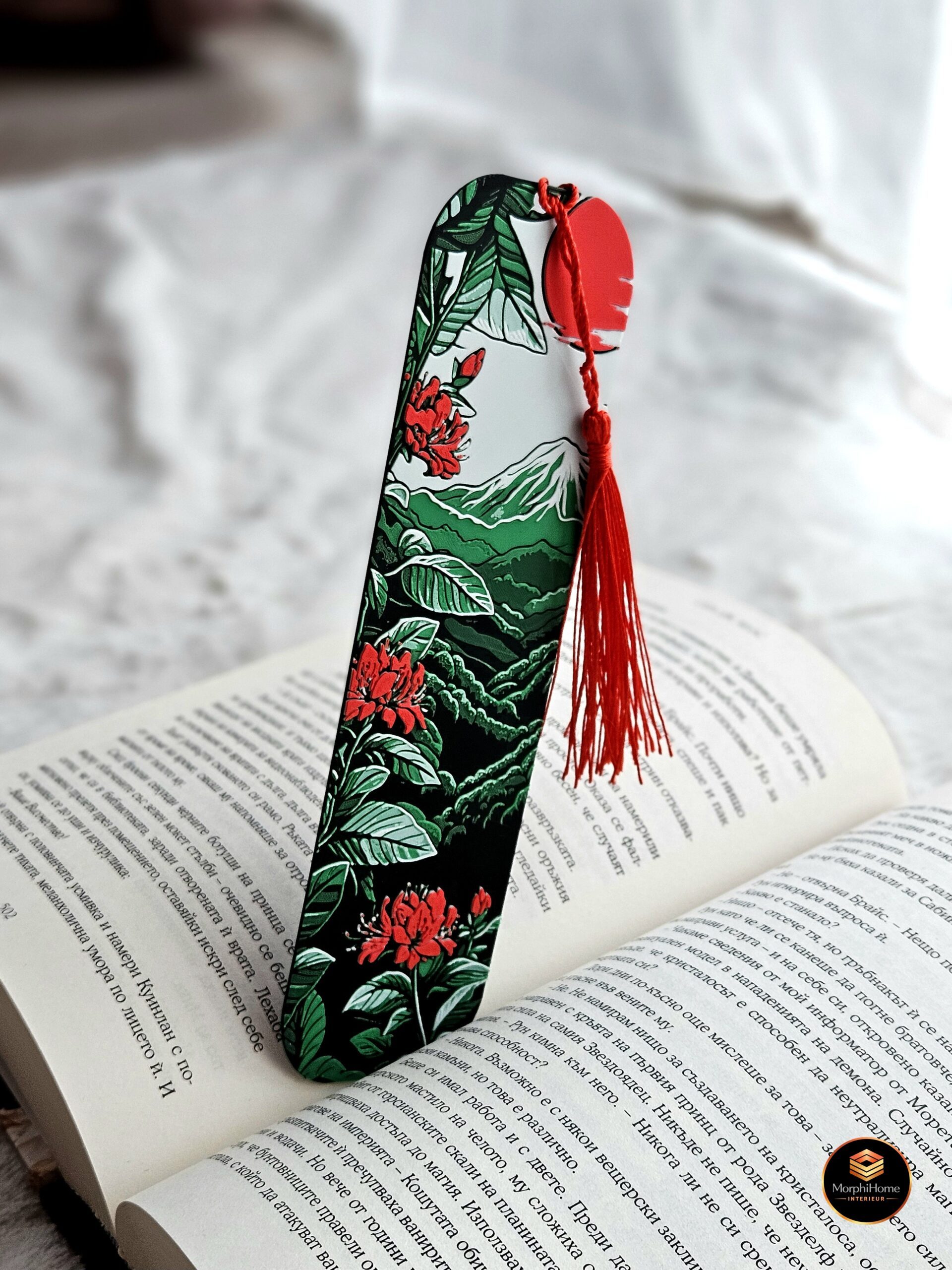 Bloesems van Fuji, boekenlegger van MorphiHome