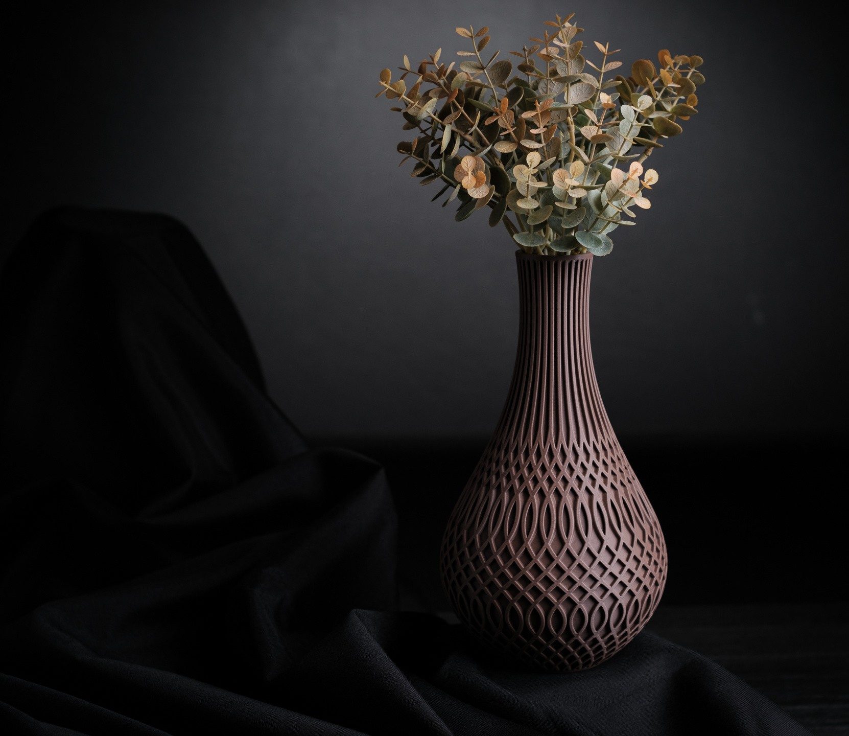 Inflect Vaas, Bruin glans, designvaas van MorphiHome
