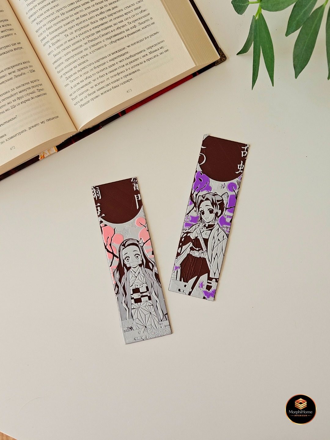 Nezuko & Shinobu - Demon Slayer Set 4/8, boekenlegger van MorphiHome