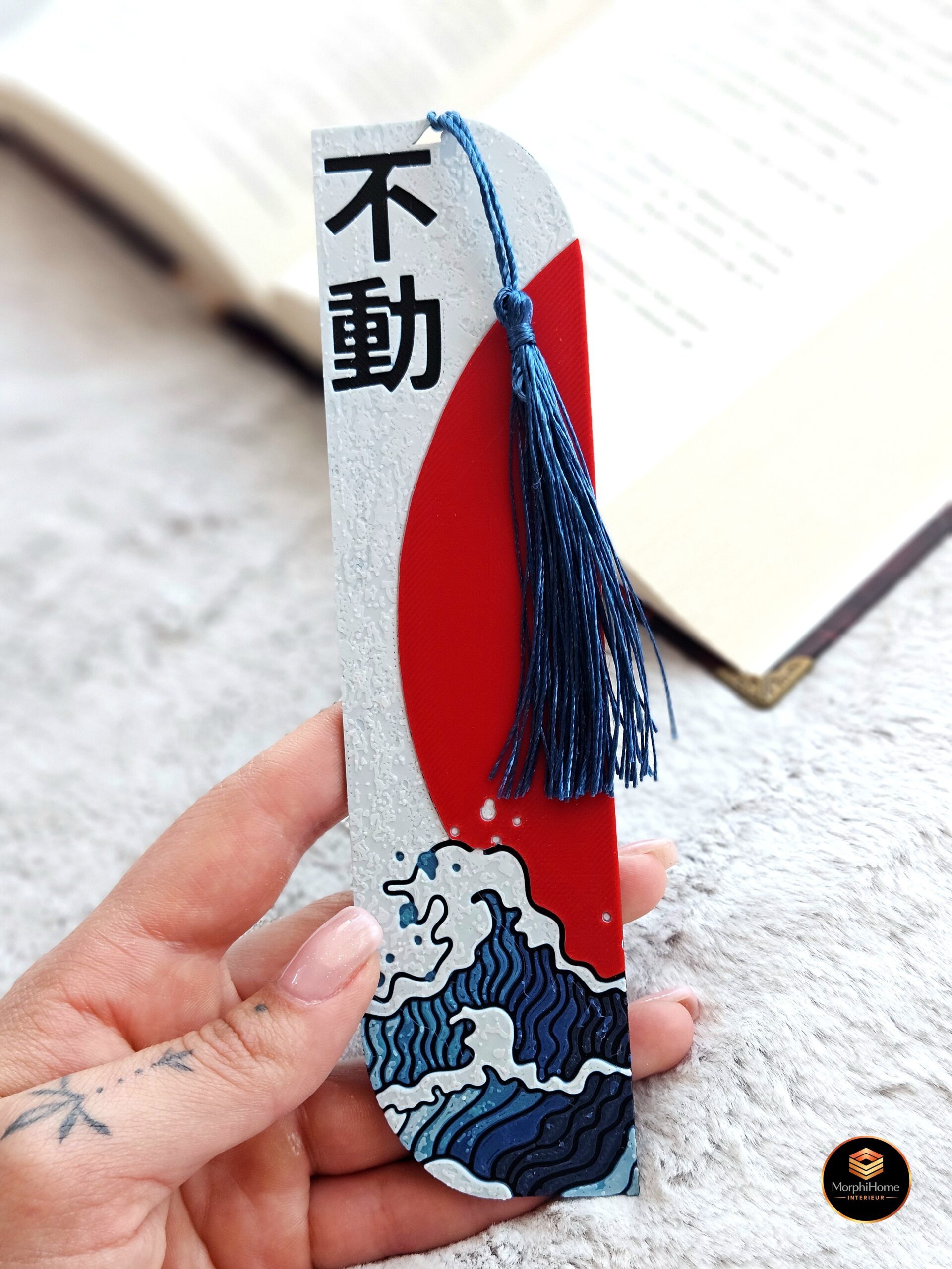 "Unshakable" - Japanese Wave, boekenlegger van MorphiHome